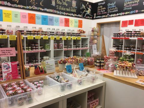 Der Shop der Bodensee Bonbon Manufaktur mit Bonbons und Lutschern in allen Formen und Farben